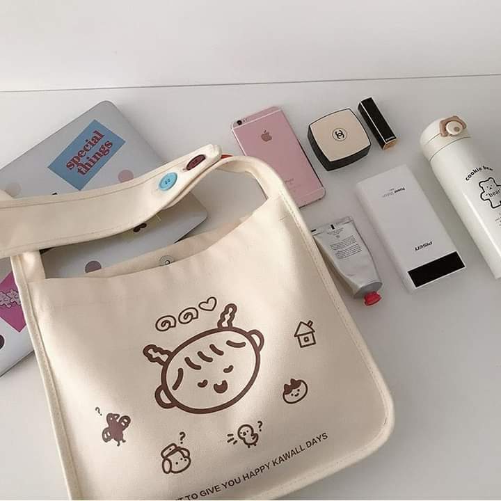 M099, Quadrilateral cloth bag