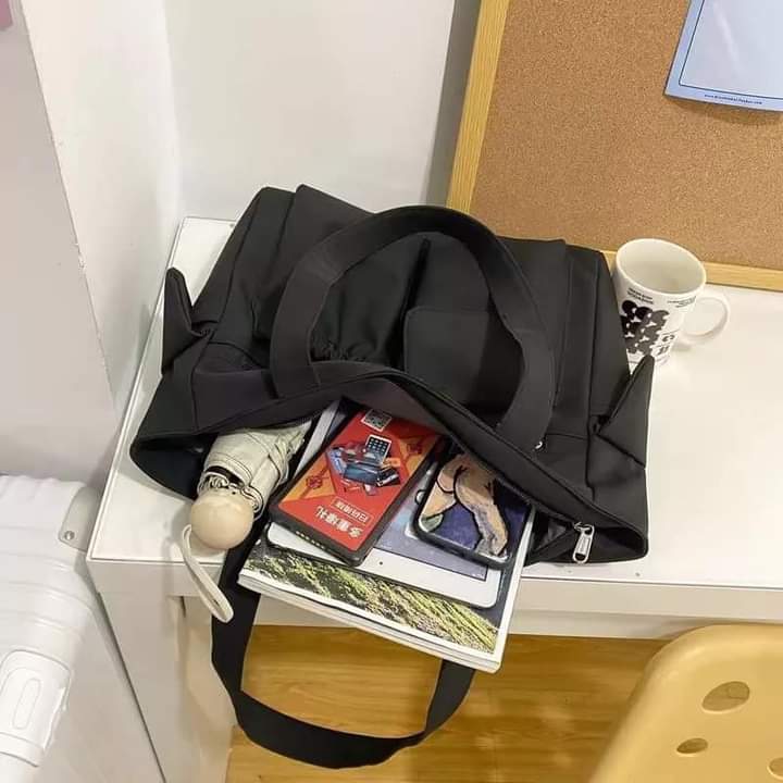 c055, Shoulder bag, canvas handbag, large capacity, can hold a lot of things, suitable for traveling, for women and students.