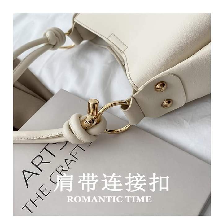 a056, Simplicity, shoulder bag, underarm bag, bucket bag, handbag