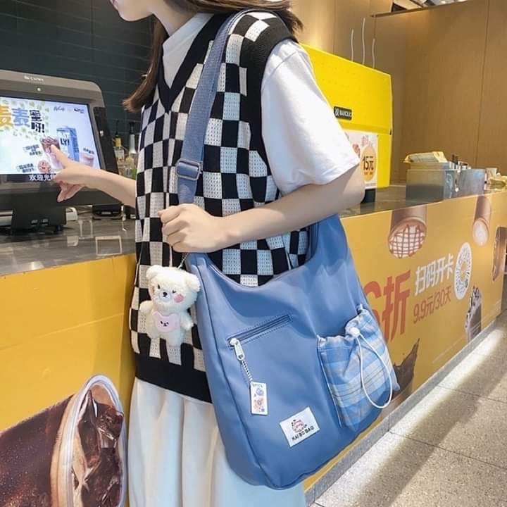 m019, shoulder bag Large clear compartment of plaid pattern. New style canvas bag.