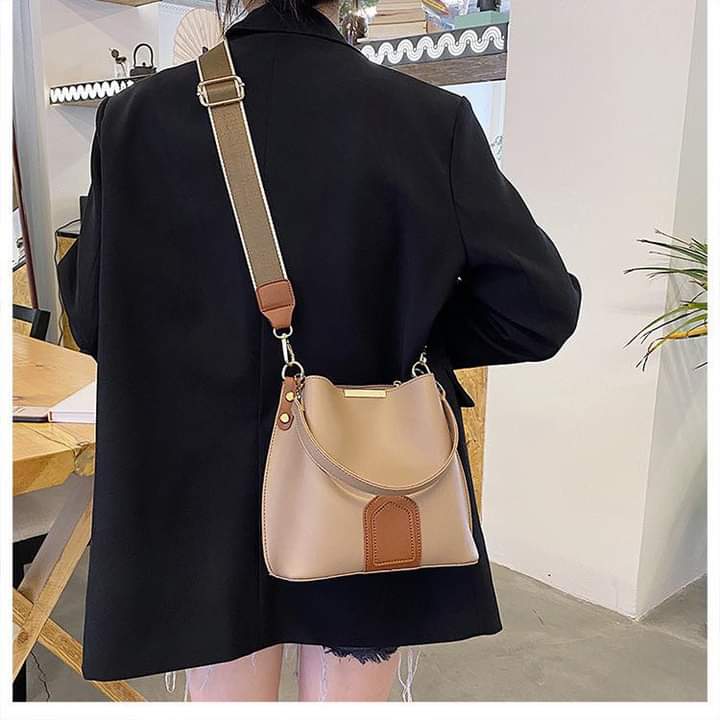 A089, 2023 new bag women's trend Messenger super soft bucket bag PU casual high-level commuting tote bag women's large capacity