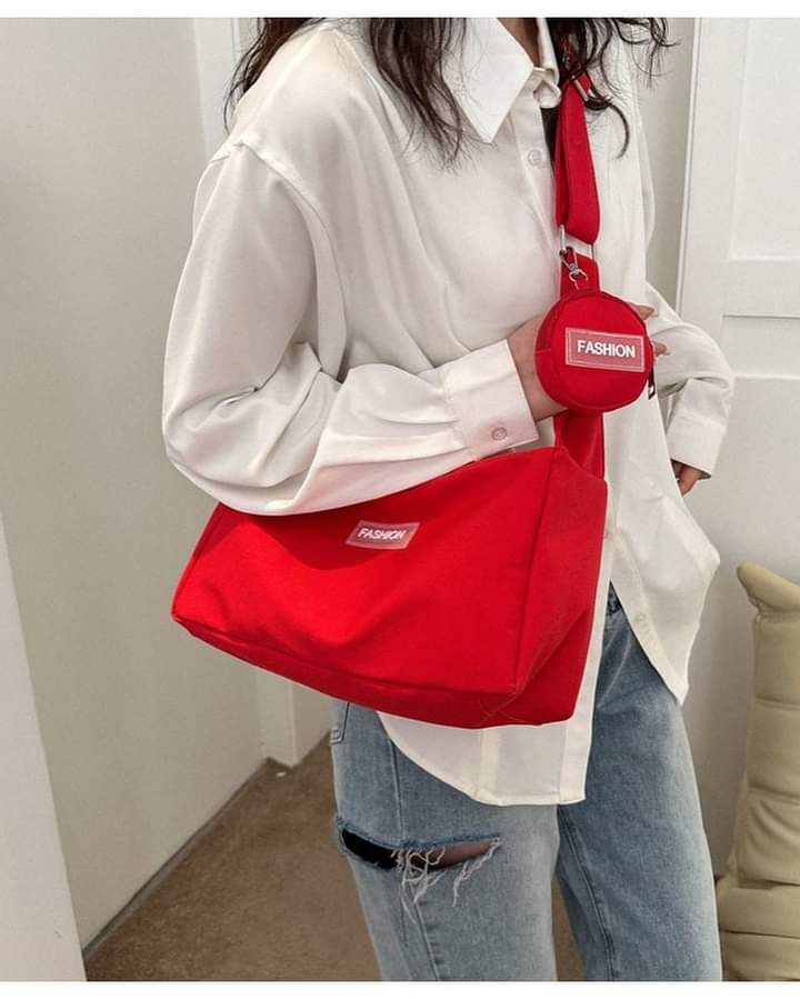 M064, Bag women 2023 new autumn and winter trend Korean version large-capacity Messenger bag casual all-match fashion lightweight Oxford bag