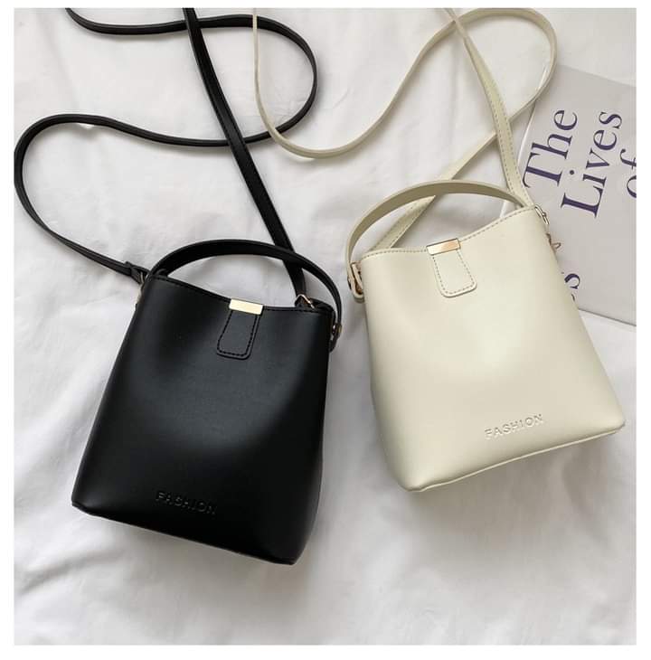 F012, Women's Bags Women's Messenger Bag High-end Handbag Female Niche Vegetable Basket Commuter Female Bag Large Capacity