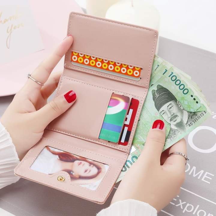 W088, 2023 New Ladies Small Wallet Simple Female Short Student Korean Version Cute Multifunctional Mini Card Holder Coin Purse