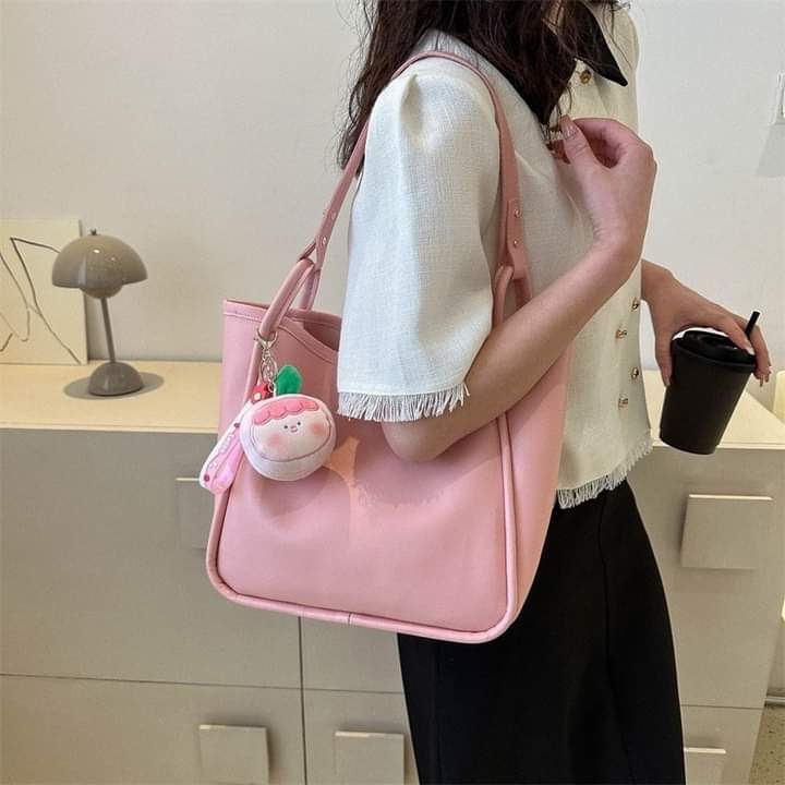 a062, handbag, shoulder bag, plus a bunch