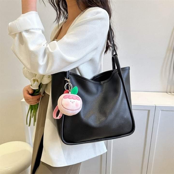 a062, handbag, shoulder bag, plus a bunch