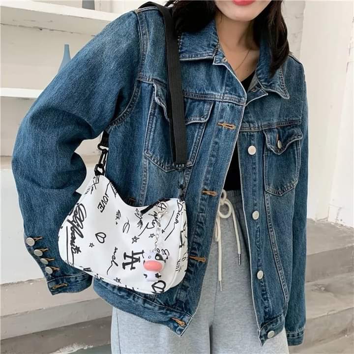 m038, Shoulder bag, cool teenager, black and white graffiti pattern
