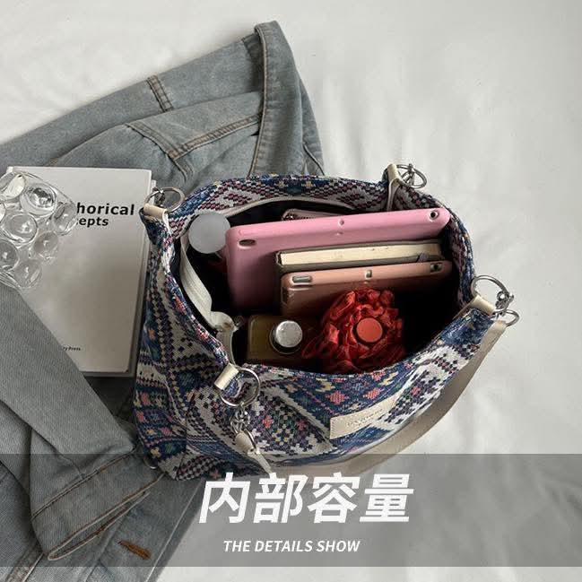 C090, Large-capacity commuter canvas bag for women, ins Internet celebrity hot style, versatile shoulder tote bag for class