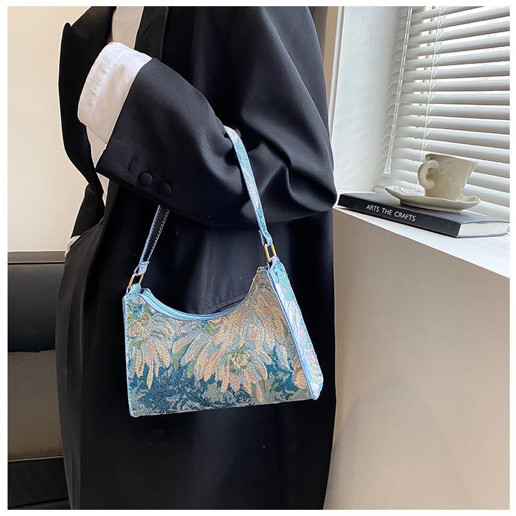 a086 Popular small bag women's bag 2022 new fashion single shoulder underarm bag net red ins plaid hand-held messenger bag