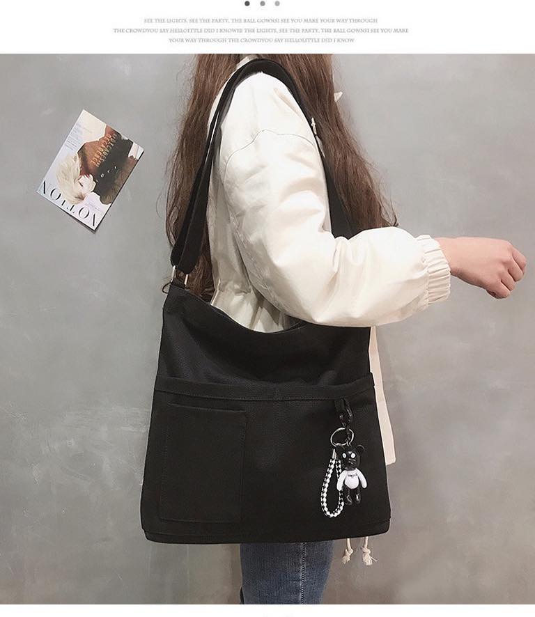 M091 ,Canvas bag female 2022 Korean version ins messenger bag literary canvas bag shoulder bag female college student class bag