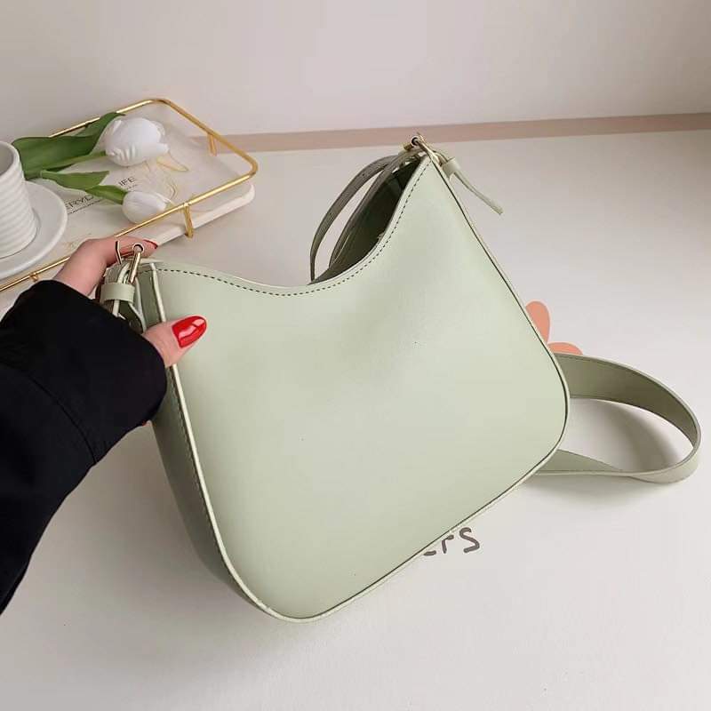 A033 Small PU bag women 2021 new fashion shoulder bag popular Korean style China