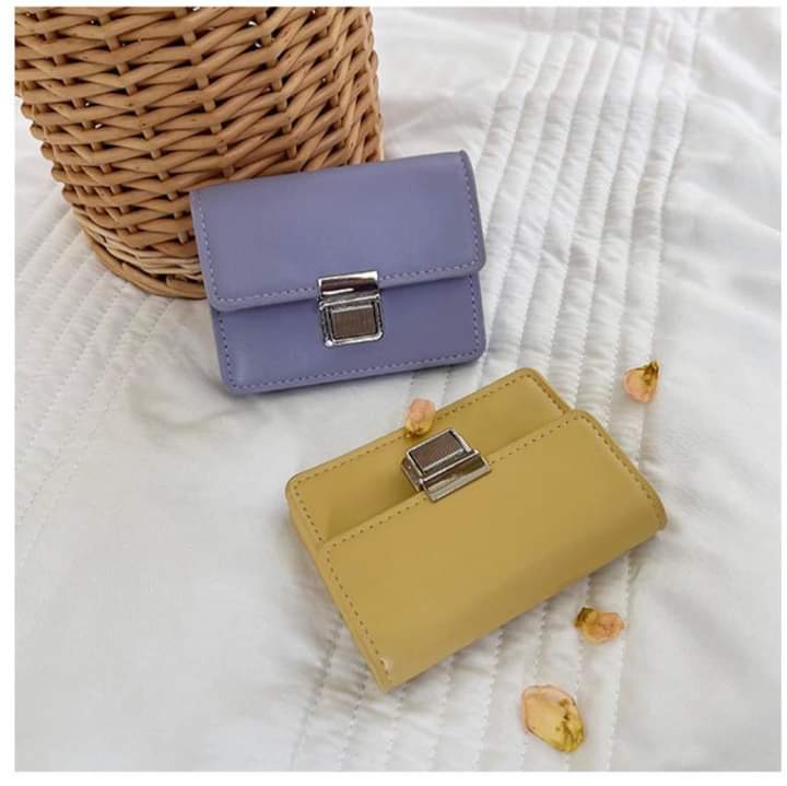 W093, Korean version wallet female mini niche simple portable temperament clamshell metal buckle card bag female ins student wallet