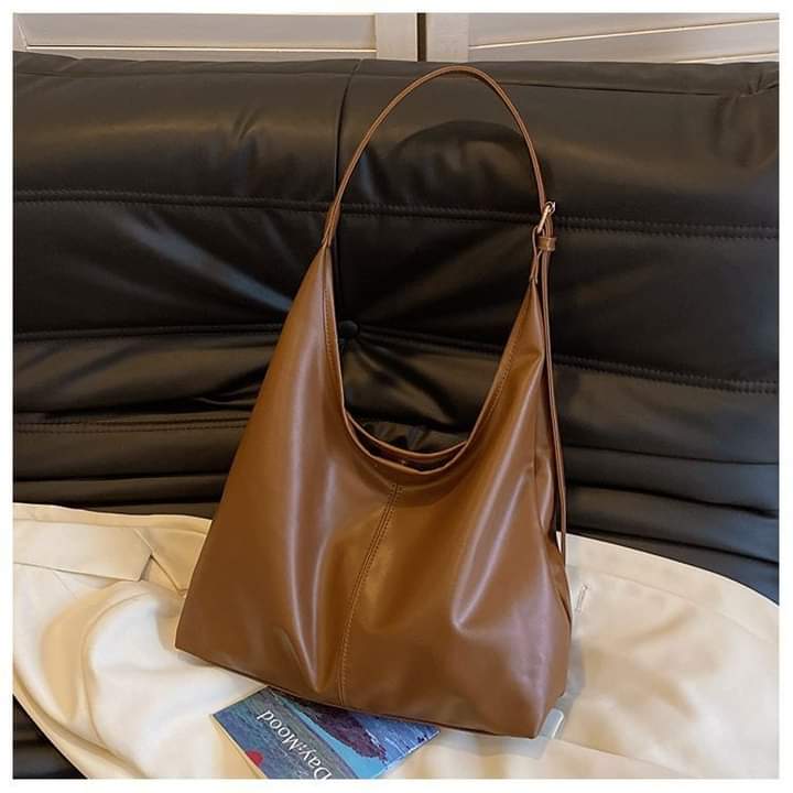 C037 shoulder bag, long style, large size, can hold a lot of stuff, brown color, fashion for women.