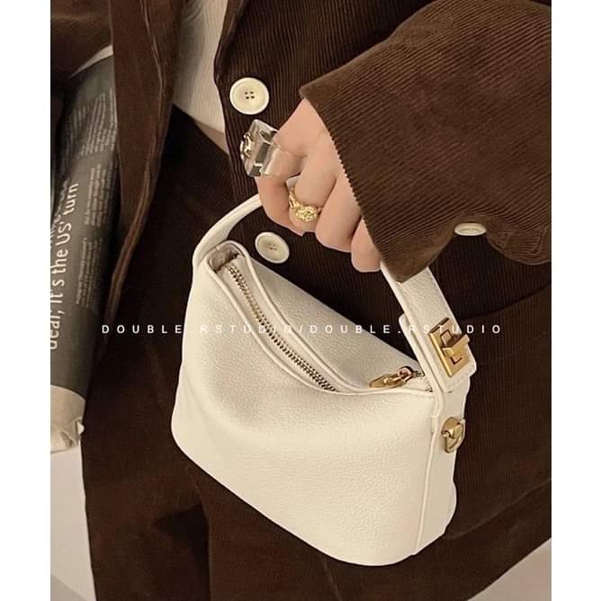 A040 Small leather handbag Classic style with a long shoulder strap