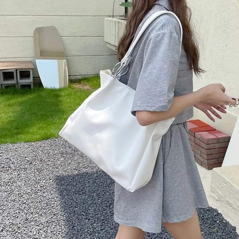 c032, women's bags Korean shoulder bag, beautiful shiny leather.handbag summer fashion for student