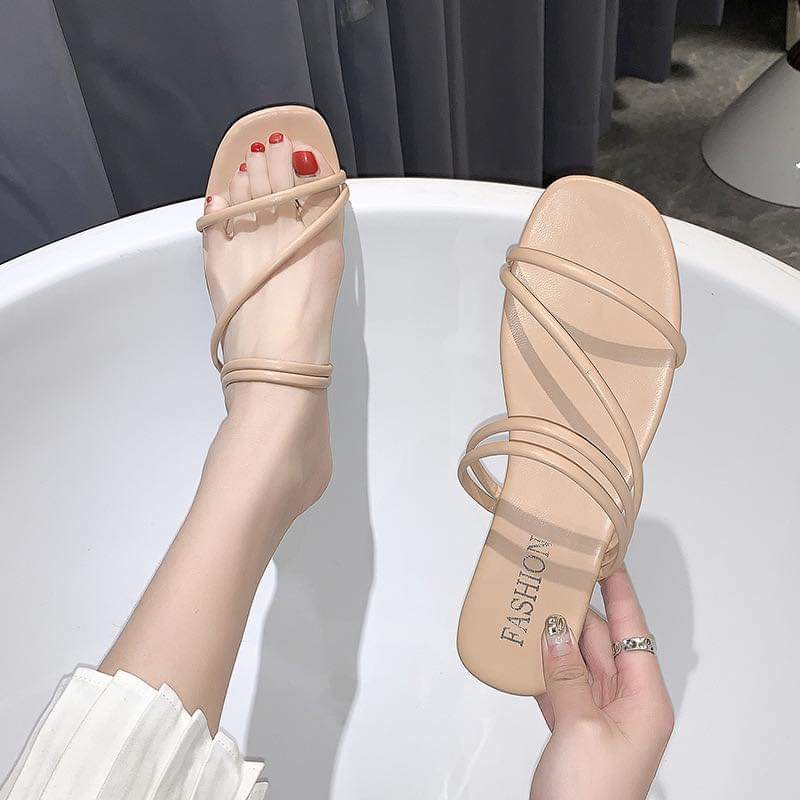 F005, 2024 new summer two-wear sandals for women, fashionable Korean style one-line sandals, casual flat-soled outer slippers