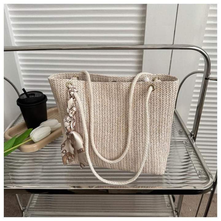 C082, Women's Tote Bag Large Capacity Bag 2024 New Fashion Handbag Shoulder Underarm Bag Straw Casual Large Bag