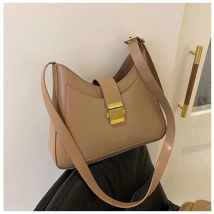 a022, fashion women shoulder bag. The product is a pu leather bag.