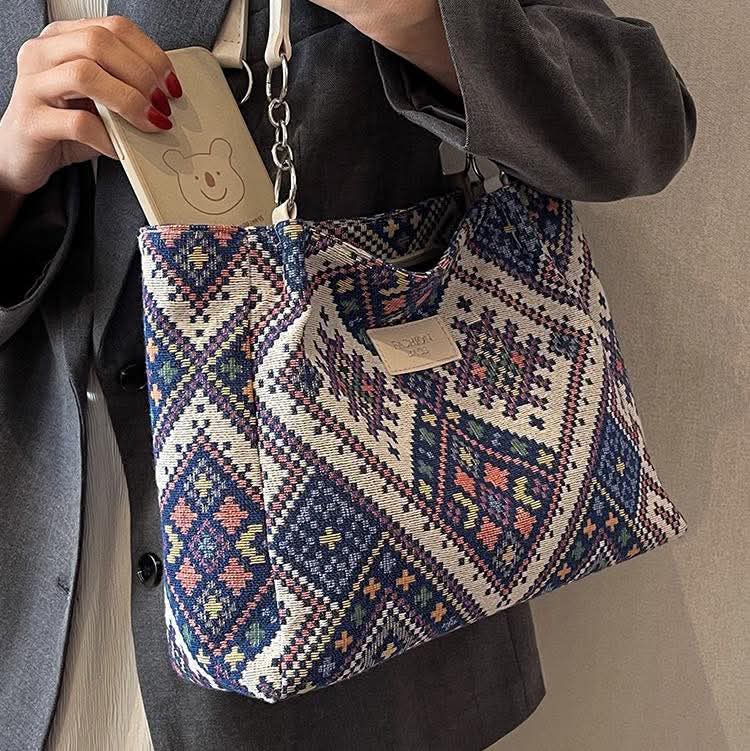 C090, Large-capacity commuter canvas bag for women, ins Internet celebrity hot style, versatile shoulder tote bag for class