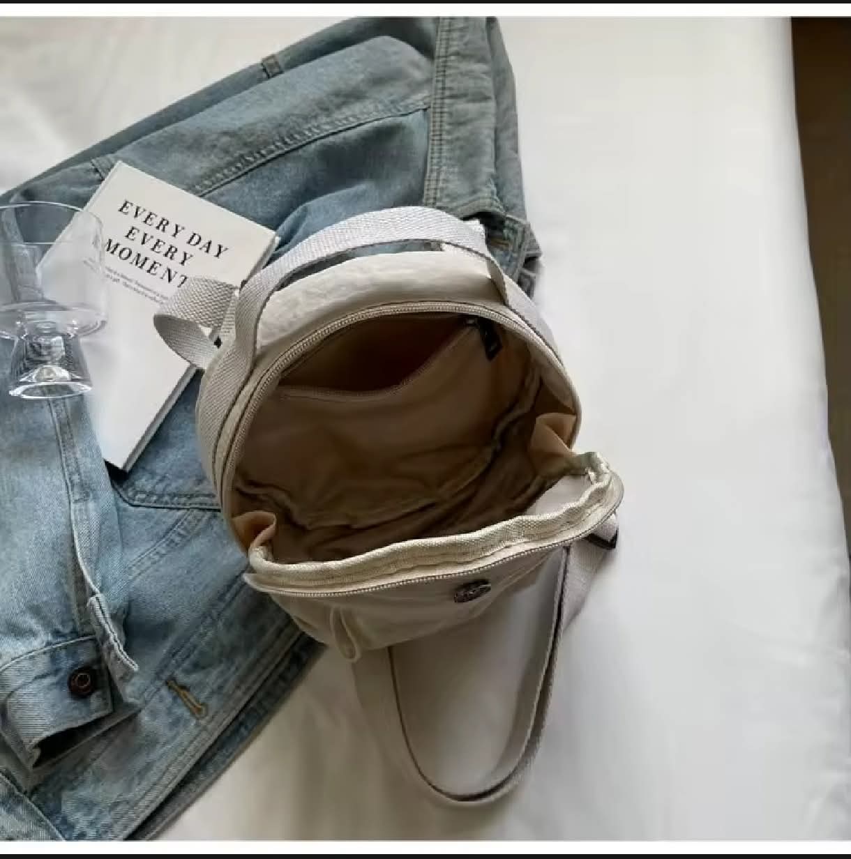 M09,ရိုးရှင်းသောပုံစံလေးနဲ့ ကာကာတို့အကြိုက်တွေ့စေမဲ့

ပေါ့ပါးပြီး စတိုင်မိုက်တဲ့အိ‌တ်လေးပါရှင့် 🥰