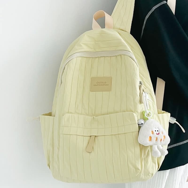 b33,လူငယ်တွေ/ကျောင်းသားတွေအတွက်သင့်တော်ပြီး Candy လေးတွေလို ကိုက်စားချင်စရာ အရောင်လေးနဲ့ quality ကောင်းတဲ့ ကျောပိုးအိတ်လေးကို preorder မှာလို့ရပါတယ်ရှင့်