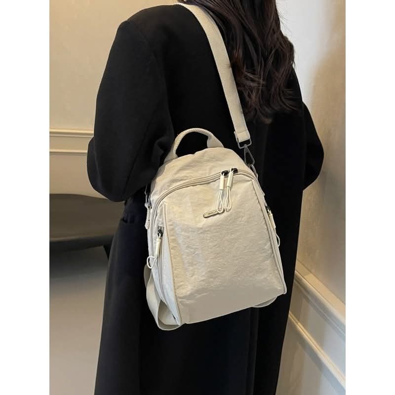 B37 Two way backbag, နေ့စဉ်ပေါ့ပေါ့ပါးပါးလွယ်လို့ရပြီး backpack အနေနဲ့ရော ဘေးလွယ်အနေနဲ့ရော သုံးလို့ရတဲ့ ကျောပိုးအိတ်လေး/ခရီးသွားတဲ့ အခါလည်း ကိုယ့်ရဲ့ တစ်ကိုယ်ရည်သုံး ပစ္စည်းလေးတွေလည်း ဆန့်ပါတယ်ရှင့်(အိတ်လေးက preorder မှာထားလို့ရပါတယ်ရှင့်)