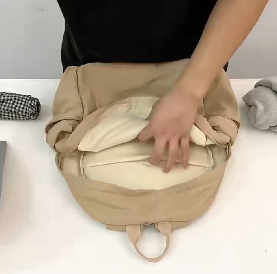 b59, High-end Nylon Backpack Travel College Student Light Casual Backpack Large Capacity