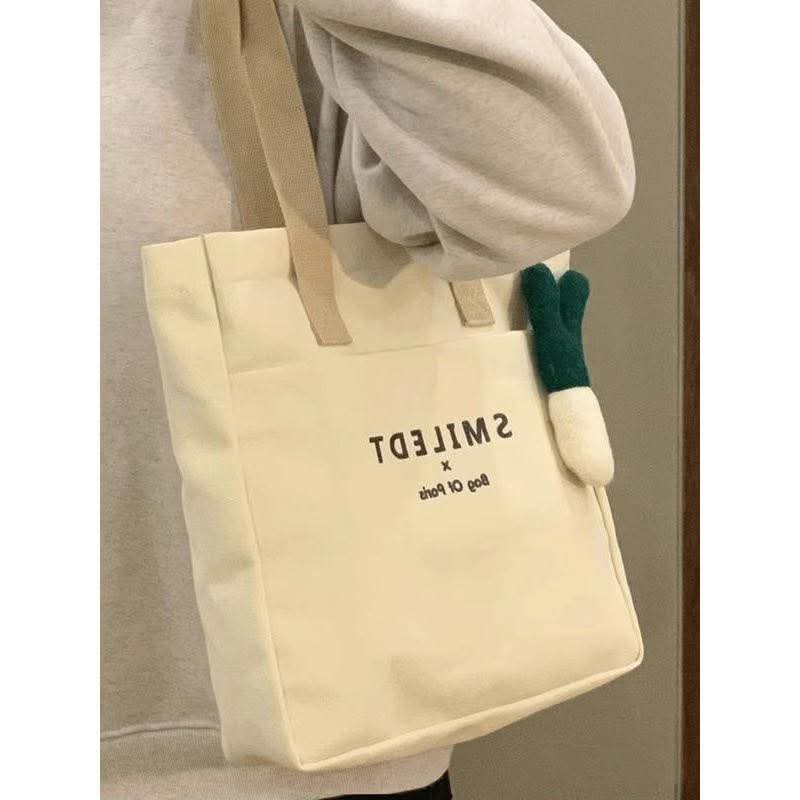 M44, canvas tote bag for students